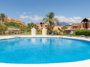 Penthouse with terrace and sea views, Bahía De Casares